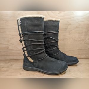 UGG Catalina Black Leather Sheepskin Boots Size 9